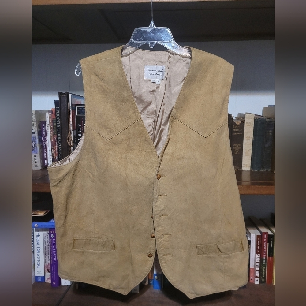 Diamonds Leather Vintage soft suede vest. Men's size 50